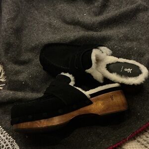 Women's FRYE Black Shearling Clogs